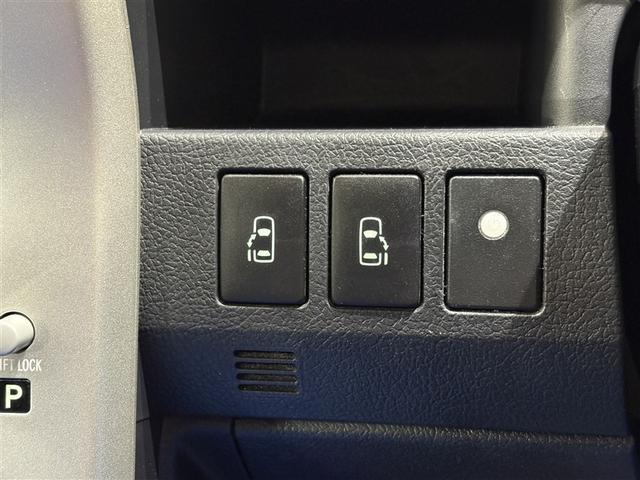 ヴォクシー X Lエディション 1オーナ 助手席エアバッグ 記録簿有 盗難防止 キ-レス 全席パワーウインドウ ATエアコン AUX ETC装備 Wエアコン リアカメラ メモリーナビ 三列シート 運転席エアバッグ ABS パワステ(21枚目)