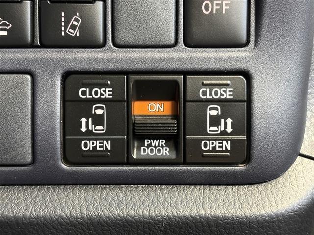 ヴォクシー ハイブリッドＶ　１０型純正ナビ　フルセグＴＶ　ブルートゥース　後席モニター　リヤカメラ　ＥＴＣ　ドライブレコーダ　スマートキー　オートエアコン　シートヒーター　クルーズコントロール　ＬＥＤライト　両側電動ドア　アルミ（25枚目）