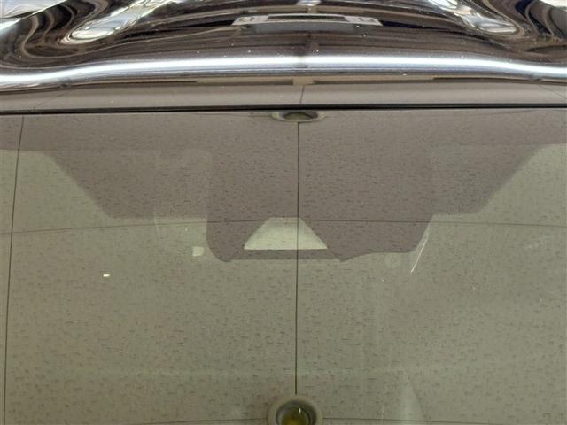 ヤリスクロス ハイブリッドＺ　ディスプレイオーディオ　ブルートゥース　全周囲カメラ　ＥＴＣ　スマートキ－　オートエアコン　シートヒーター　ＬＥＤライト　クルーズコントロール　ブラインドスポットモニター　セーフティセンス　アルミ（34枚目）