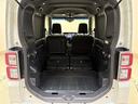 軽自動車でも奥行きと開口幅を確保して広々としたゆとりある大容量のラゲージスペースです。