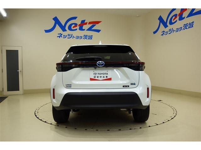 ヤリスクロス ハイブリッドＺ　インテリジェントキー　アルミホイル　ＬＥＤライト　１オ－ナ－　リアカメラ　クルーズコントロール　整備記録簿　横滑り防止システム　ナビＴＶ　メモリーナビゲーション　電動シ－ト　パワステ　オートエアコン（8枚目）