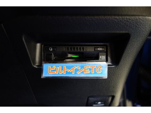 ヴィッツ ハイブリッド　ジュエラ　純正ナビ　ワンセグＴＶ　ブルートゥース　リヤカメラ　ＥＴＣ　ドライブレコーダー　スマ－トキ－＆プッシュスタート　オートエアコン　シートヒーター　パワーステアリング　パワーウインドウ　　セーフティセンス（16枚目）