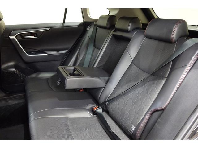 ＲＡＶ４ アドベンチャー　オフロードパッケージＩＩ　ディスプレイオーディオナビ　フルセグＴＶ　ブルートゥース　リヤカメラ　ＥＴＣ　ドライブレコーダー　スマートキー　シートＡ／Ｃ　クルーズコントロール　ＬＥＤライト　ブラインドスポットモニター　アルミ（27枚目）