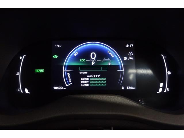 ヤリスクロス ハイブリッドＺ　ディスプレイオーディオナビ　フルセグＴＶ　ブルートゥース　全周囲カメラ　ＥＴＣ　ドライブレコーダー　スマートキー　シートヒーター　ＬＥＤライト　クルーズコントロール　電動バックドア　セーフティセンス（17枚目）