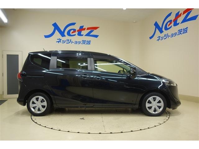 シエンタ ファンベースG 純正ナビ ワンセグTV ブルートゥース リヤカメラ ETC スマートキー&プッシュスタート オートエアコン アイドリングストップ LEDライト 両側電動ドア セーフティセンス ロングラン保証(6枚目)