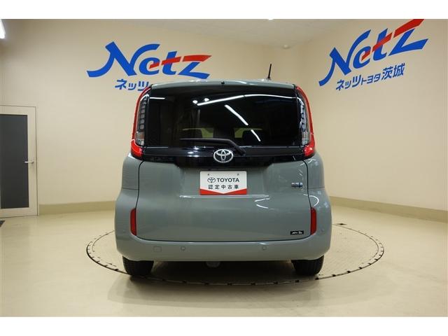 シエンタ ハイブリッドＺ　ＴＳＳ　ワンオーナ　エアバック　キーレスエントリー　イモビライザー　ＴＶ　整備記録簿　バックモニター　ＬＥＤヘッドライト　ＥＴＣ車載器　横滑り防止　スマートキー　オートエアコン　サイドエアバッグ（8枚目）