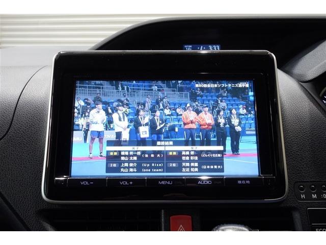 ヴォクシー ZS 両電動スライドドア 地デジ 盗難防止システム オートエアコン ダブルエアバッグ DVD再生可 ETC LEDヘッドライト キーレスエントリー メモリーナビ ナビTV AUX 3列シート 横滑り防止(14枚目)