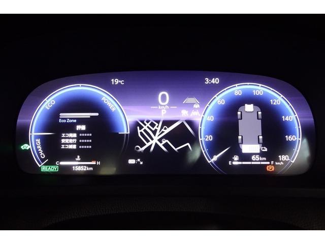 クラウンクロスオーバー RSアドバンスド 衝突回避 元試乗車 オートクルーズコントロール 横滑り防止 フルセグTV パワーシート レザーシート LED アルミホイール AC100V スマートキー ナビ&TV ABS フルオートエアコン ETC(18枚目)