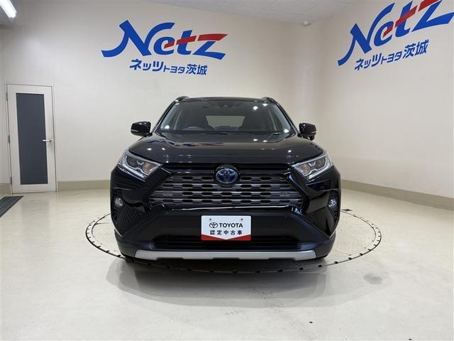 RAV4 ハイブリッドG 100V電源 純正ナビ フルセグTV ブルートゥース DVD再生 リヤカメラ ETC スマートキー シートヒーター クルーズコントロール LEDライト 電動バックドア セーフティセンス アルミホイール(4枚目)