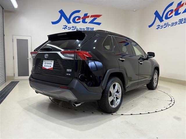 RAV4 ハイブリッドG 100V電源 純正ナビ フルセグTV ブルートゥース DVD再生 リヤカメラ ETC スマートキー シートヒーター クルーズコントロール LEDライト 電動バックドア セーフティセンス アルミホイール(7枚目)