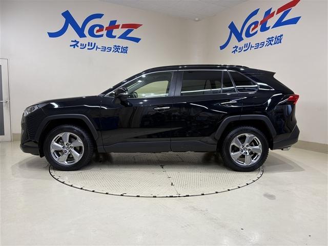 RAV4 ハイブリッドG 100V電源 純正ナビ フルセグTV ブルートゥース DVD再生 リヤカメラ ETC スマートキー シートヒーター クルーズコントロール LEDライト 電動バックドア セーフティセンス アルミホイール(10枚目)