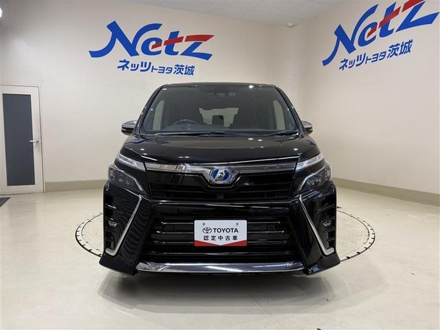 ヴォクシー ハイブリッドＺＳ　煌ＩＩ　電動両側スライドドア　ドライブレコーダ　パワーステアリング　ＤＶＤ再生可　リアクーラー　スマキー　地デジＴＶ　ＡＵＸ　横滑防止　１オーナー　点検記録簿　Ｗエアバック　ＡＡＣ　ＬＥＤランプ　エアバッグ（5枚目）