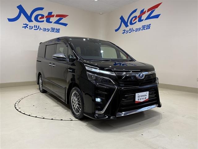 ヴォクシー ハイブリッドＺＳ　煌ＩＩ　電動両側スライドドア　ドライブレコーダ　パワーステアリング　ＤＶＤ再生可　リアクーラー　スマキー　地デジＴＶ　ＡＵＸ　横滑防止　１オーナー　点検記録簿　Ｗエアバック　ＡＡＣ　ＬＥＤランプ　エアバッグ（6枚目）