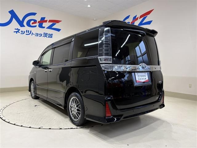 ヴォクシー ハイブリッドＺＳ　煌ＩＩ　電動両側スライドドア　ドライブレコーダ　パワーステアリング　ＤＶＤ再生可　リアクーラー　スマキー　地デジＴＶ　ＡＵＸ　横滑防止　１オーナー　点検記録簿　Ｗエアバック　ＡＡＣ　ＬＥＤランプ　エアバッグ（10枚目）