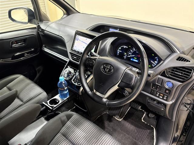 ヴォクシー ハイブリッドＺＳ　煌ＩＩ　電動両側スライドドア　ドライブレコーダ　パワーステアリング　ＤＶＤ再生可　リアクーラー　スマキー　地デジＴＶ　ＡＵＸ　横滑防止　１オーナー　点検記録簿　Ｗエアバック　ＡＡＣ　ＬＥＤランプ　エアバッグ（26枚目）