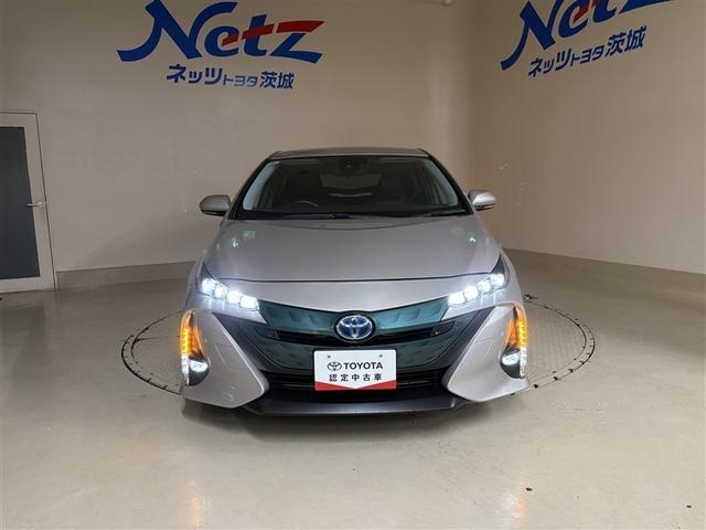 ���k�d�c�w�b�h���C�g���ȓd�́A���P�x�̂k�d�c�͖��邭�Ƃ炷�̂Ŗ�Ԃ̑��s�̎��F�������߂܂��B�������Ō����ڂ��X�^�C���b�V���ł���