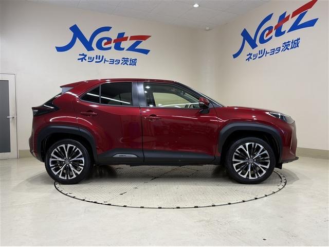 ヤリスクロス ハイブリッドZ パワーステアリング 横滑り防止装置 エアコン LEDヘットランプ クルーズC ワンオーナー車 AW 盗難防止装置 点検記録簿 キーレス ABS 電動シート スマートキー エアバッグ ETC 誤発進抑制(6枚目)