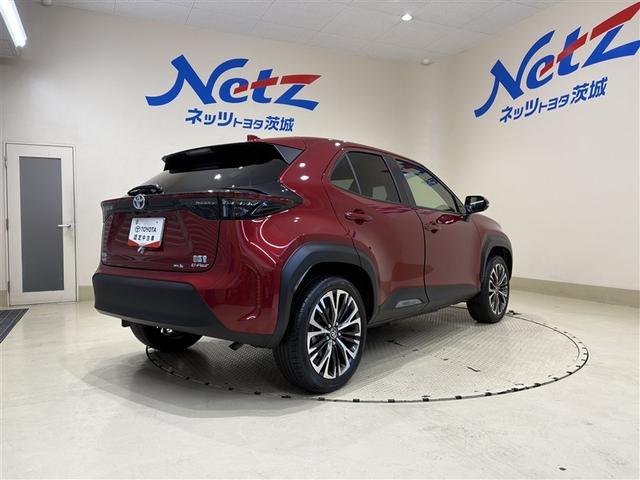 ヤリスクロス ハイブリッドZ パワーステアリング 横滑り防止装置 エアコン LEDヘットランプ クルーズC ワンオーナー車 AW 盗難防止装置 点検記録簿 キーレス ABS 電動シート スマートキー エアバッグ ETC 誤発進抑制(7枚目)