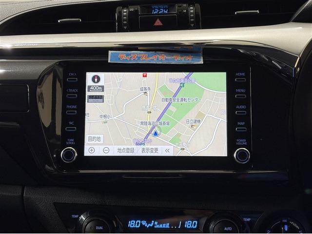 �f�B�X�v���C�I�[�f�B�I�𑕔��I�X�}�z�ƘA�g���邱�ƂŁA����܂ł̎ԍڃi�r�ɉ����ăX�}�z�̃A�v�����g������Ƃ��낢��ȃT�[�r�X���y���߂܂��B