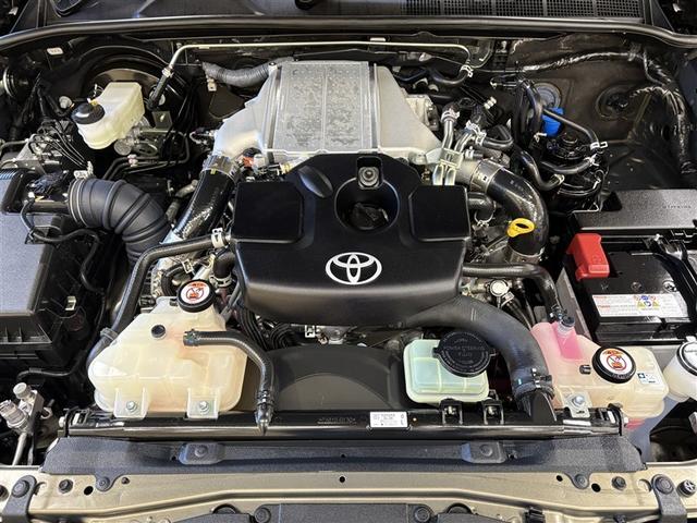 �u�܂邲�ƃN���[�j���O�v���{�ς݁I���O���ɉ����A���i�͂��܂茩�Ȃ��G���W�����[�������Y��Ɏd�グ�Ă��܂��B