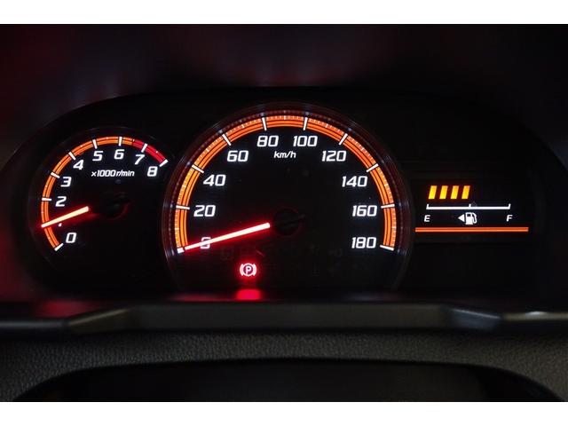 タンク Ｇ　Ｓ　Ｗ電動ドア　Ｂモニタ　スマキー　Ａストップ　ワンセグＴＶ　ＬＥＤヘッドライト　キーフリーシステム　オートクルーズ　ＥＴＣ車載器　ナビＴＶ　助手席エアバック　ＶＳＡ　記録簿有　メモリーナビゲーション（17枚目）