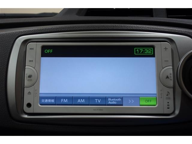 ヴィッツ F スマイルエディション スマートキー・プッシュスタート 整備点検記録簿 ワンセグTV 運転席助手席エアバッグ AUX接続 パワステ 盗難防止システム ナビTV メモリーナビ ワンオーナー パワーウィンドウ オートエアコン(13枚目)