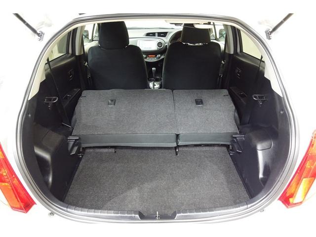 ヴィッツ F スマイルエディション スマートキー・プッシュスタート 整備点検記録簿 ワンセグTV 運転席助手席エアバッグ AUX接続 パワステ 盗難防止システム ナビTV メモリーナビ ワンオーナー パワーウィンドウ オートエアコン(25枚目)