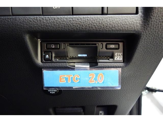 ハリアーハイブリッド G エンジンスターター ディスプレイオーディオ フルセグTV ブルートゥース リヤカメラ ETC スマートキー オートエアコン LEDライト クルーズコントロール 電動バックドア セーフティセンス アルミ(16枚目)