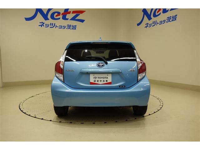 アクア Ｓ　純正ナビ　フルセグＴＶ　ブルートゥース　ＤＶＤ再生　リヤカメラ　ＥＴＣ　スマートキー＆プッシュスタート　オートエアコン　パワーステアリング　パワーウインドウ　デュアルエアバッグ　ロングラン保証（8枚目）