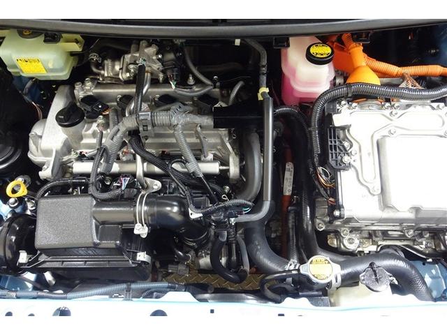 アクア Ｓ　純正ナビ　フルセグＴＶ　ブルートゥース　ＤＶＤ再生　リヤカメラ　ＥＴＣ　スマートキー＆プッシュスタート　オートエアコン　パワーステアリング　パワーウインドウ　デュアルエアバッグ　ロングラン保証（30枚目）