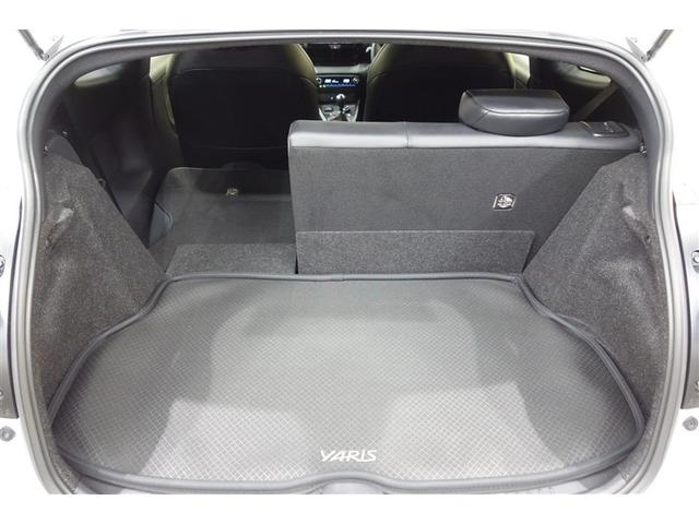 ＧＲヤリス ＲＺ　ハイパフォーマンス　ファースト　エディション　６ＭＴ　ディスプレイオーディオナビ　ブルートゥース　リヤカメラ　ＥＴＣ　スマートキー　オートエアコン　シートヒーター　クルーズコントロール　ＬＥＤライト　アイドリングストップ　セーフティセンス　アルミ（32枚目）