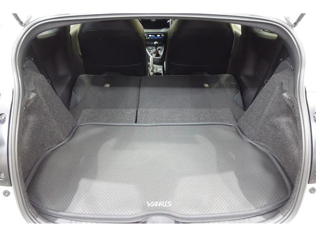 ＧＲヤリス ＲＺ　ハイパフォーマンス　ファースト　エディション　６ＭＴ　ディスプレイオーディオナビ　ブルートゥース　リヤカメラ　ＥＴＣ　スマートキー　オートエアコン　シートヒーター　クルーズコントロール　ＬＥＤライト　アイドリングストップ　セーフティセンス　アルミ（33枚目）