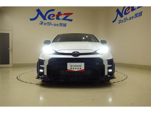 ＧＲヤリス ＲＺ　ハイパフォーマンス　ファースト　エディション　６ＭＴ　ディスプレイオーディオナビ　ブルートゥース　リヤカメラ　ＥＴＣ　スマートキー　オートエアコン　シートヒーター　クルーズコントロール　ＬＥＤライト　アイドリングストップ　セーフティセンス　アルミ（37枚目）