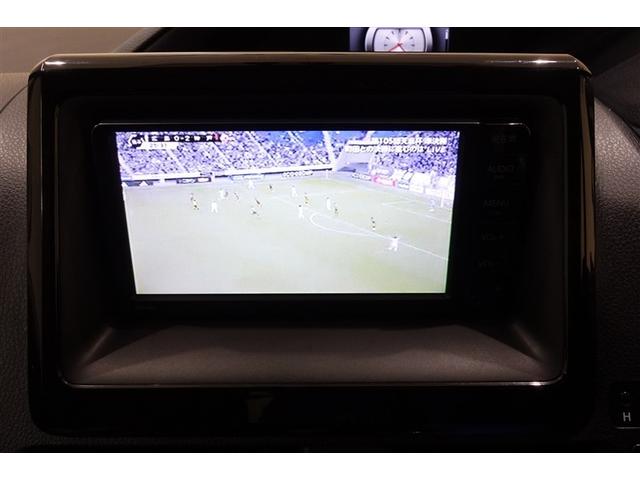 ヴォクシー ハイブリッドＶ　純正ナビ　ワンセグＴＶ　ブルートゥース　リヤカメラ　ＥＴＣ　スマートキー　オートエアコン　シートヒーター　クルーズコントロール　ＬＥＤライト　両側電動ドア　置くだけ充電　アルミホイール　ロングラン保証（14枚目）