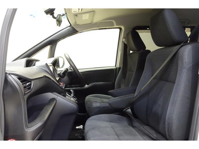 ヴォクシー ハイブリッドＶ　純正ナビ　ワンセグＴＶ　ブルートゥース　リヤカメラ　ＥＴＣ　スマートキー　オートエアコン　シートヒーター　クルーズコントロール　ＬＥＤライト　両側電動ドア　置くだけ充電　アルミホイール　ロングラン保証（24枚目）