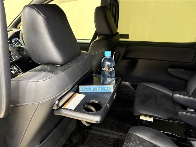 ヴォクシー ハイブリッドＺＳ　煌ＩＩＩ　アイドリングストップ　地デジＴＶ　リヤカメラ　１オナ車　Ｗエアコン　スマートキー　ミュージックプレイヤー接続可　ＤＶＤ再生可　クルコン　ＶＳＣ　キーレス　アルミホイール　ナビ＆ＴＶ　ＬＥＤヘッドランプ（27枚目）