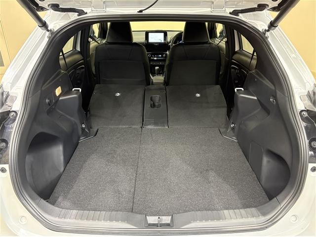 ヤリスクロス ハイブリッドZ ディスプレイオーディオナビ フルセグTV ブルートゥース 全周囲カメラ ETC スマートキー オートエアコン シートヒータ LEDライト クルーズコントロール 電動バックドア セーフティセンス アルミ(32枚目)