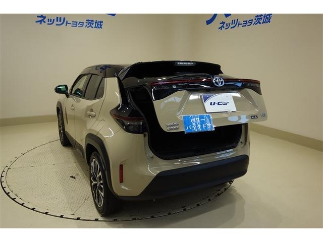 ヤリスクロス ハイブリッドＺ　ディスプレイオーディオナビ　フルセグＴＶ　ブルートゥース　ＤＶＤ再生　全周囲カメラ　ＥＴＣ　ドライブレコーダ　スマートキー　ＬＥＤライト　クルーズコントロール　電動バックドア　セーフティセンス　アルミ（38枚目）