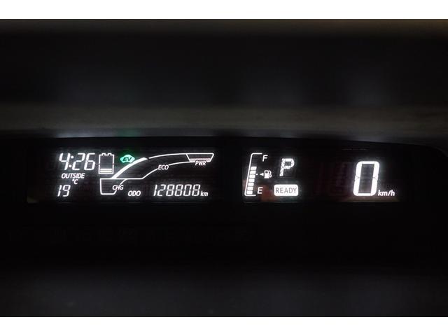 アクア Ｓ　社外ナビ　フルセグＴＶ　ブルートゥース　ＤＶＤ再生　ＥＴＣ　スマートキー　オートエアコン　シートヒーター　ＬＥＤライト　パワーステアリング　パワーウインドウ　デュアルエアバッグ　ロングラン保証（16枚目）