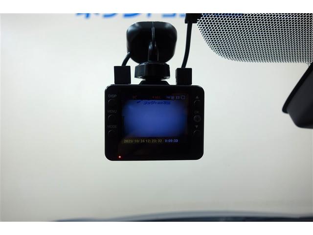 シエンタ G 社外ナビ フルセグTV ブルートゥース DVD再生 リヤカメラ ETC ドライブレコーダー スマートキー&プッシュスタート オートエアコン LEDライト 両側電動ドア セーフティセンス アルミホイール(17枚目)