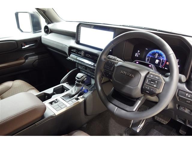 ランドクルーザー250 VXファーストエディション ムーンルーフ 本革電動シート ディスプレイオーディオ フルセグTV ブルートゥース 全周囲カメラ ETC スマートキー オートエアコン シートA/C クルーズコントロール LEDライト 電動バックドア(25枚目)