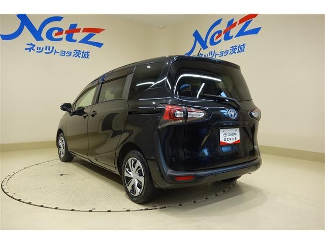 シエンタ ハイブリッドＧ　クエロ　点検記録簿　地デジＴＶ　盗難防止　横滑り防止　ＬＥＤライト　クルコン　スマートキー　ＥＴＣ　１オーナー　バックモニタ　ＤＶＤ　オ－トエアコン　ＡＵＸ　メモリ－ナビ　エアバッグ　３列シート　ナビ＆ＴＶ（9枚目）