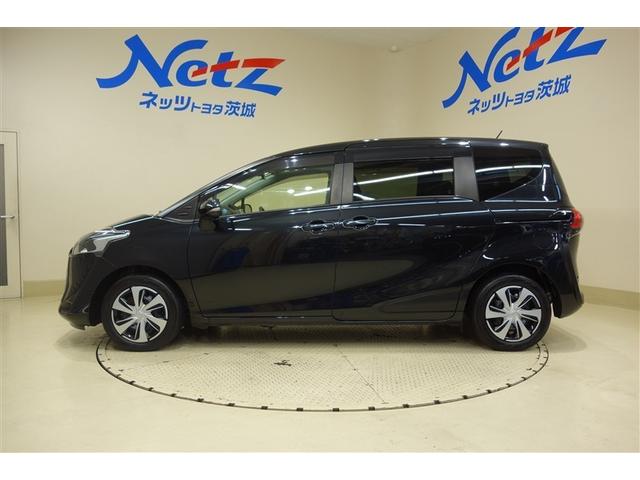 シエンタ ハイブリッドＧ　クエロ　点検記録簿　地デジＴＶ　盗難防止　横滑り防止　ＬＥＤライト　クルコン　スマートキー　ＥＴＣ　１オーナー　バックモニタ　ＤＶＤ　オ－トエアコン　ＡＵＸ　メモリ－ナビ　エアバッグ　３列シート　ナビ＆ＴＶ（10枚目）