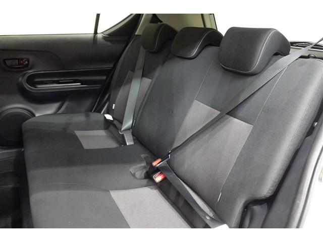 アクア Ｓスタイルブラック　ＡＵＸ端子　ＥＣＯモード　記録簿あり　バックモニタ－　地デジフルセグ　ナビＴＶ　イモビライザー　ＬＥＤライト　スマートキープッシュスタート　ＥＴＣ付き　Ｗエアバッグ　キーフリ　メモリーナビゲーション（25枚目）