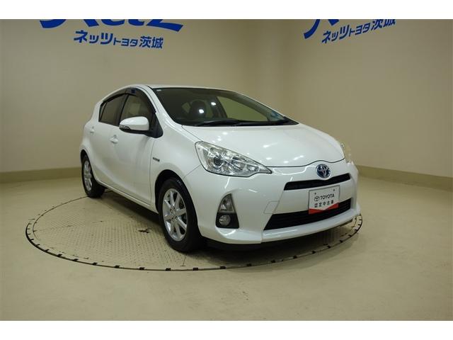 アクア Ｇ　バックモニタ　セキュリティー　メンテナンスノート　デュアルエアバック　ナビＴＶ　Ｉ－ＳＴＯＰ　パワーウィンドウ　地デジ　ＥＳＣ　ＡＴエアコン　ＡＢＳ　パワーステアリング　アルミ　運転席エアバッグ（5枚目）