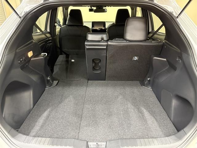 ヤリスクロス ハイブリッドＺ　インテリジェントキー　アルミホイル　ＬＥＤライト　１オ－ナ－　リアカメラ　ナビ　クルーズコントロール　整備記録簿　横滑り防止システム　メモリーナビゲーション　電動シ－ト　パワステ　オートエアコン（31枚目）