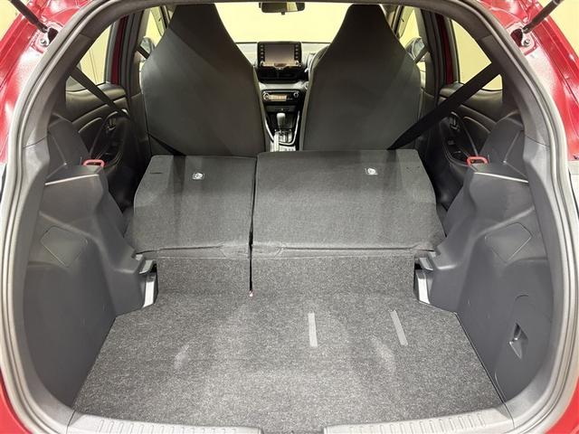 ヤリス Ｇ　バックモニタ－　誤発進抑制機能　ドライブレコーダ　１オーナー車　スマートキー　盗難防止装置　ＬＥＤヘッドライト　横滑り防止機能　キーレス　オートエアコン　メモリーナビ　ＡＢＳ　運転席エアバック　ナビ（30枚目）