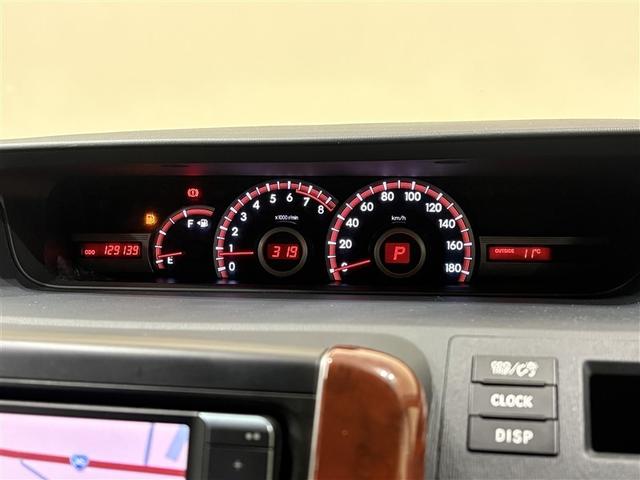 ヴォクシー ＺＳ　煌　両側パワースライドＤ　エアバック　セキュリティ　助手席エアバック　定期点検記録簿　インテリキー　ダブルエアコン　エアコン　パワーステアリング　ナビＴＶ　パワーウィンドウ　ＡＵＸ接続　ＨＤＤナビ　ＡＢＳ（18枚目）