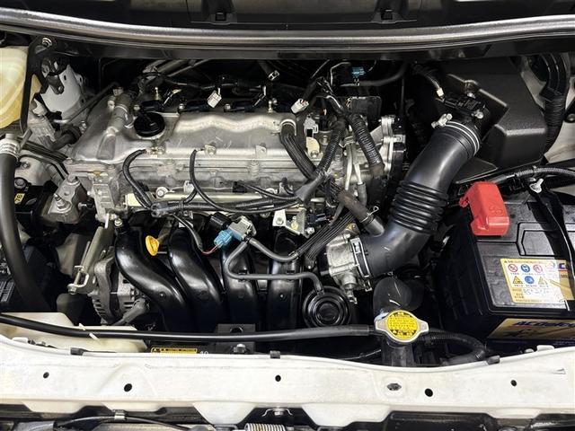 ヴォクシー ＺＳ　煌　両側パワースライドＤ　エアバック　セキュリティ　助手席エアバック　定期点検記録簿　インテリキー　ダブルエアコン　エアコン　パワーステアリング　ナビＴＶ　パワーウィンドウ　ＡＵＸ接続　ＨＤＤナビ　ＡＢＳ（32枚目）