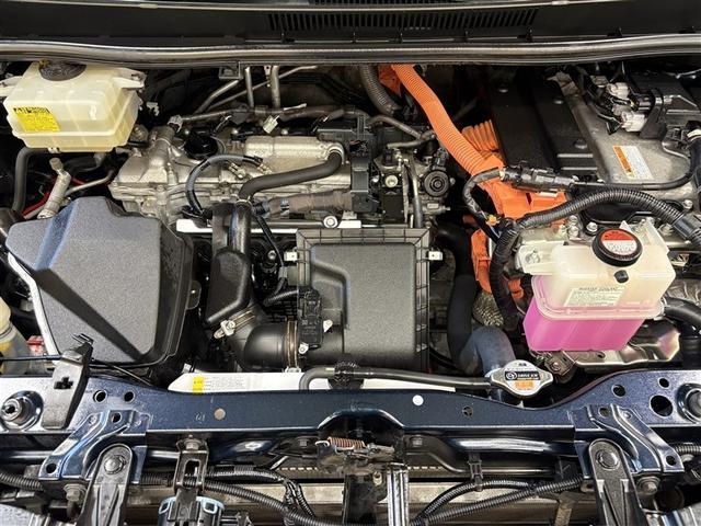 ヴォクシー ハイブリッドＶ　サイドエアバッグ　スマートキープッシュスタート　盗難防止アラーム　記録簿有　ＤＶＤ再生可　Ｂモニター　オートクルーズ　Ｗエアバック　ナビＴＶ　ＥＳＣ　ＥＴＣ車載器　リモコンキー　ＰＳ　ドラレコ付き（39枚目）